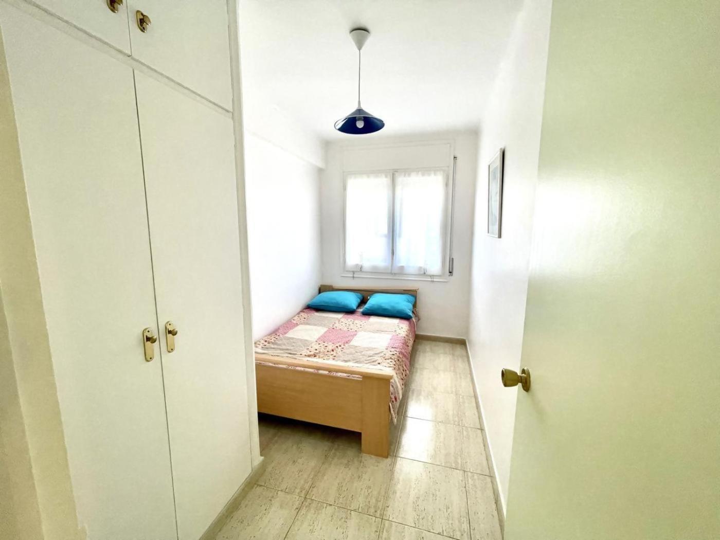 33Apartamento Soleado De Dos Habitaciones 艾姆布里亚布拉瓦 外观 照片